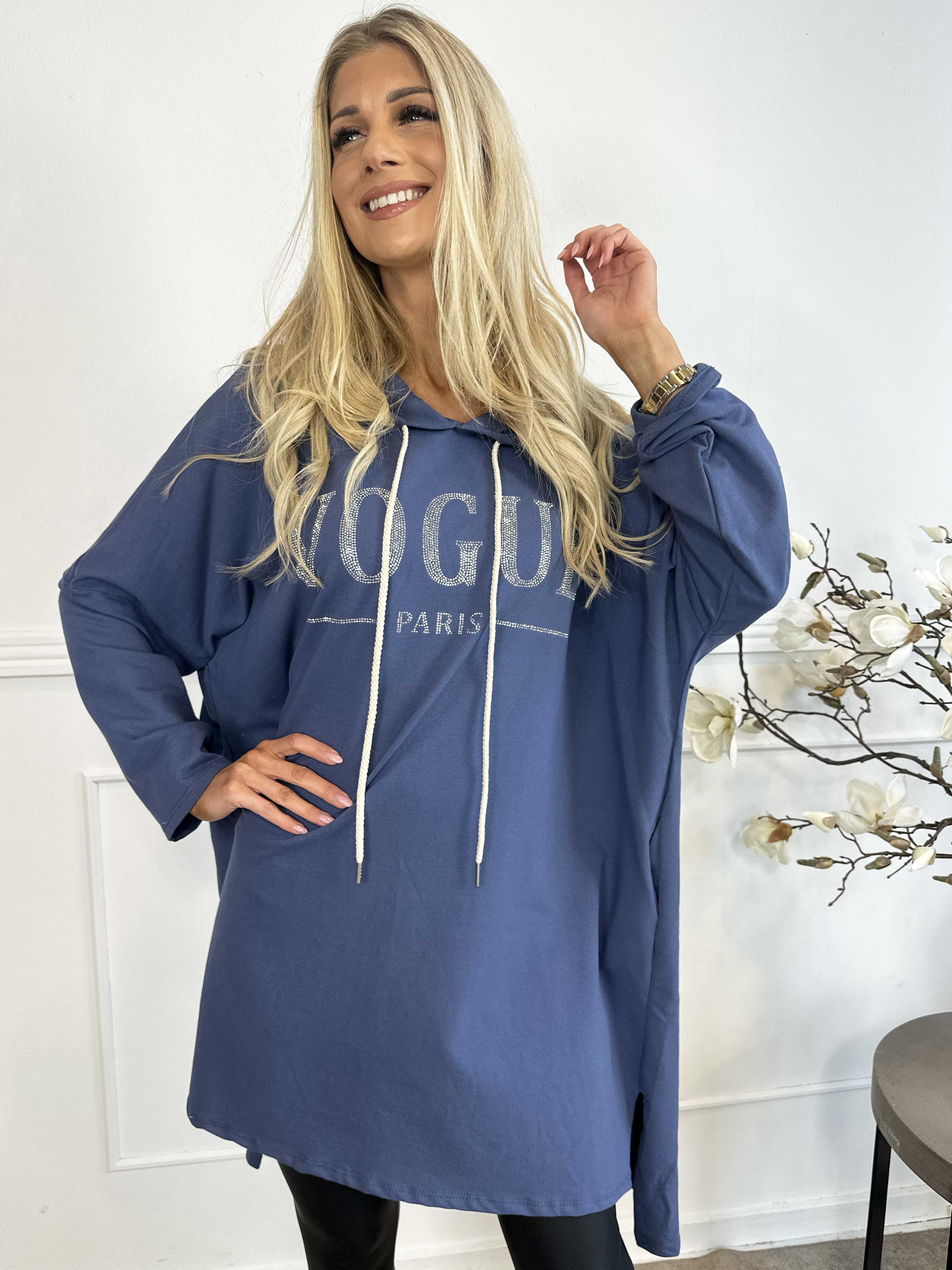 Vogue Hoodie - Hoodieklänning med mockahals